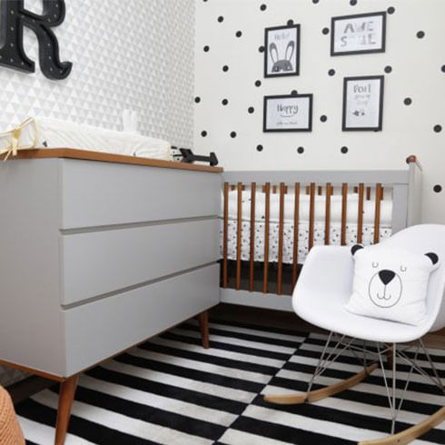 Quarto de Bebê Monocromático