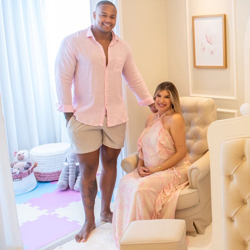 Poltrona-de-Amamentacao-Master-Giro-Balanco-e-Puff-Chambre-Bege-4