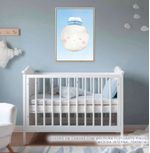 Quadro-Infantil-Lua-Aquarela-Com-Chapeu-Azul---Vertical-2