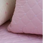 Almofada-Retangular-Quadradinho-Linho-Com-Poa-45cm-x-35cm---Rosa-Nuvem-2