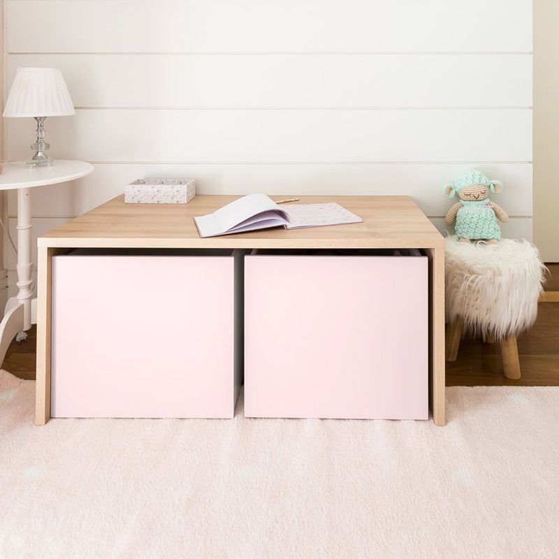 Mesa-Infantil-Up-Carvalho-com-Caixa-Rosa-2