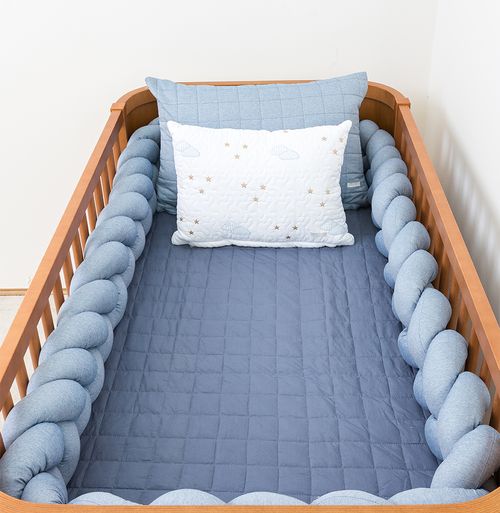 Kit Berço 5 Peças Quadradinho com Bordado Nuvem - Azul Jeans