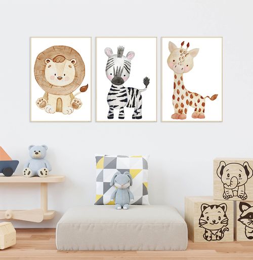 Conjunto com 3 Quadros Leão, Girafa e Zebra Color - Vertical
