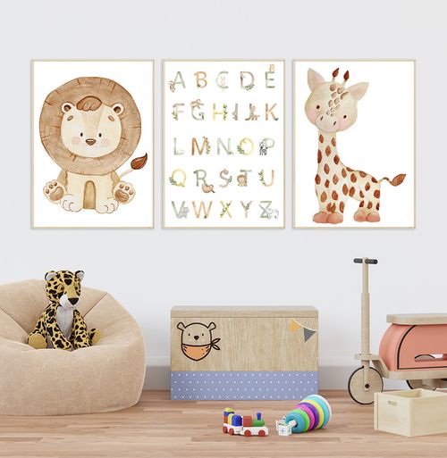 Conjunto com 3 Quadros Leão, Girafa e Alfabeto Color - Vertical
